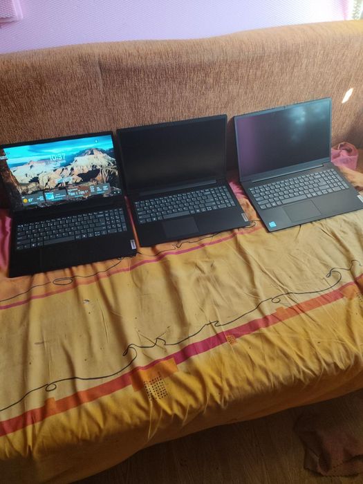 Vând leptop Lenovo w15 G5