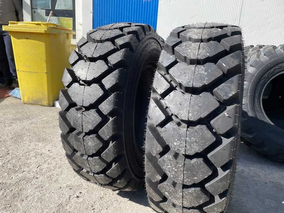 12.5/80-18 GALAXY HULK Anvelope noi de buldoexcavator JCB