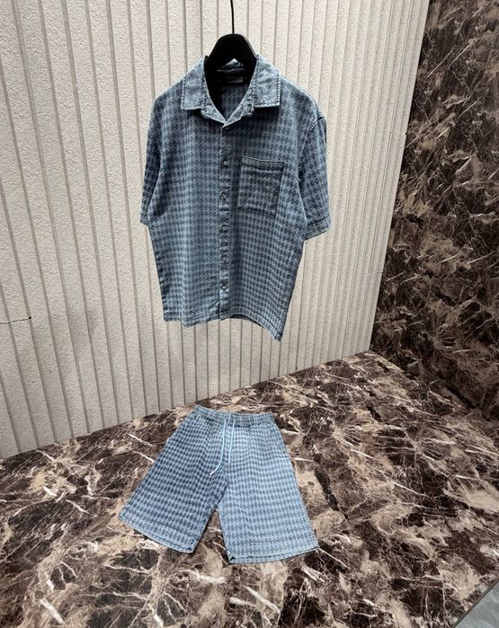 Мъжки къси екипи различни модели