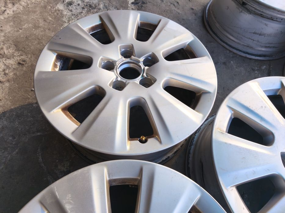 16" оригинални алуминиеви джанти за Audi A3/Vw/Skoda.