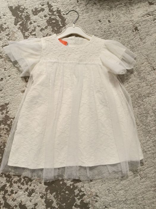 Платье на девочку размер 28