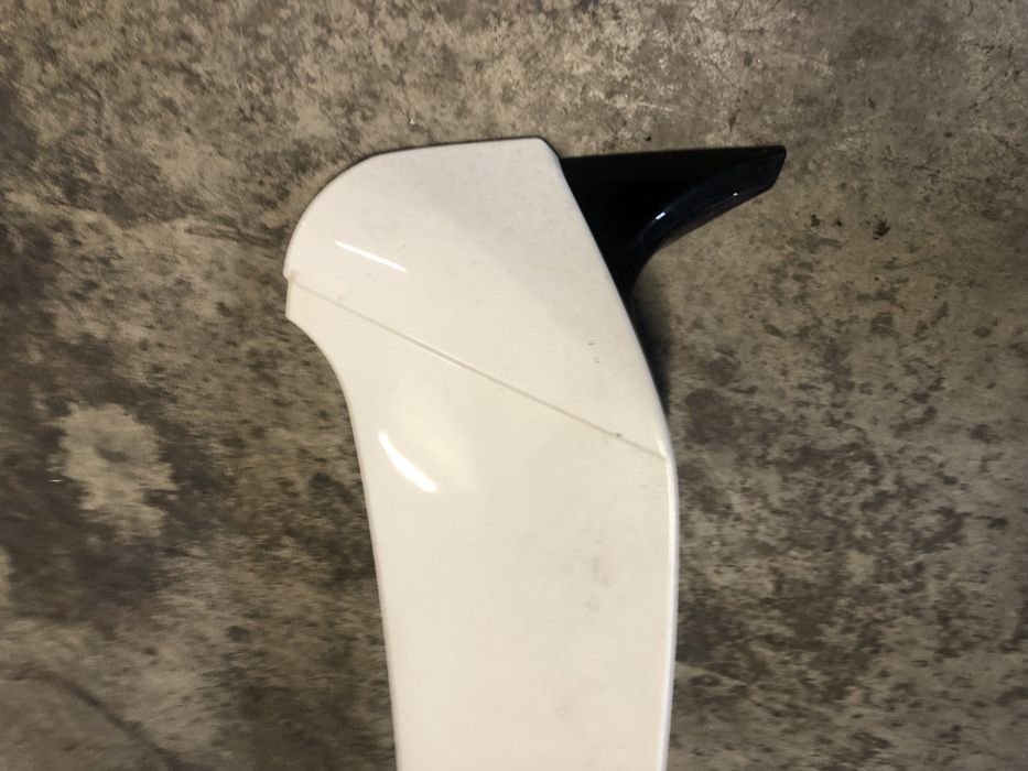 eleron hayon nissan qashqai 2016