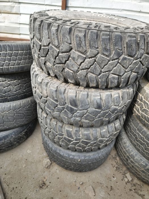 Продам покрышки почти новые