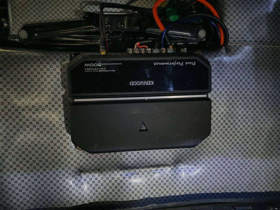 Pioneer 4250   JBL1200