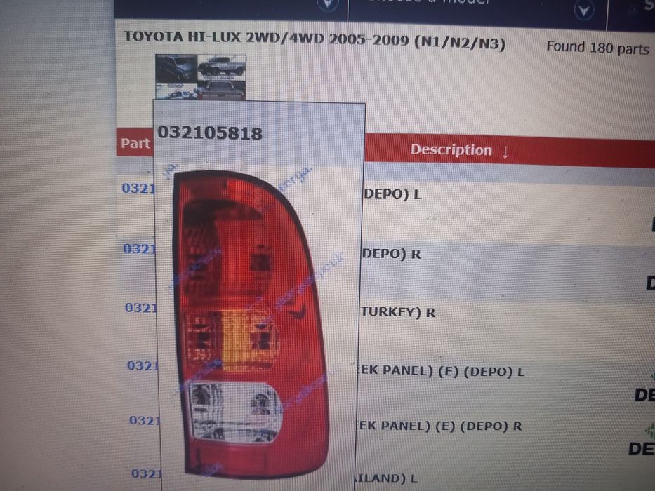 Lampa stop  toyota hilux semnal far spate piese toyota hilux caroserie