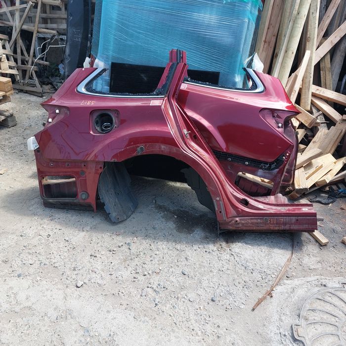 Задние крылья на Subaru.