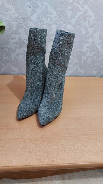 Сапожки нарядные