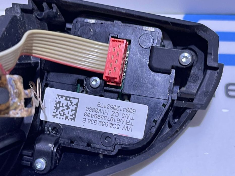 Buton Butoane Comanda Comenzi Volan Volkswagen Caddy 2011 - 2015 Cod 5K0959542A 5C0959538B 5C0959537A