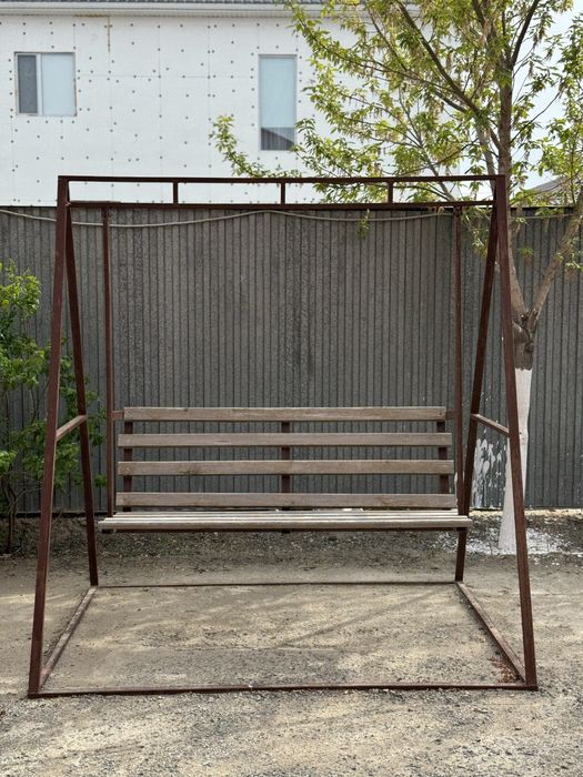 Качелья для двора, сада