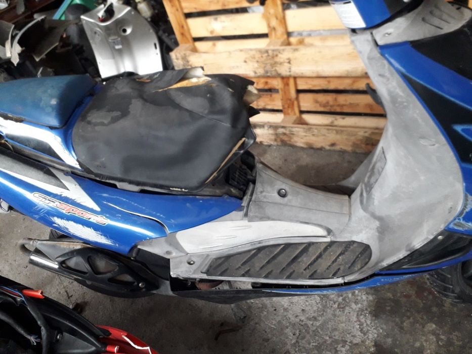 Aprilia SR 50i 2009