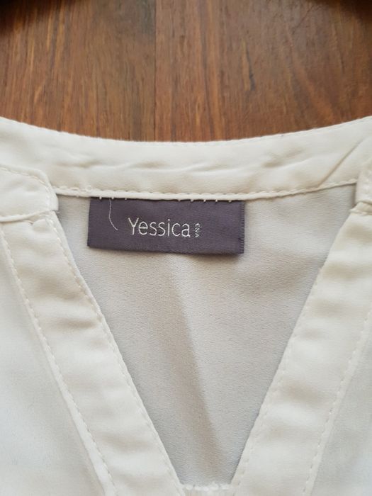 Лятна дамска риза