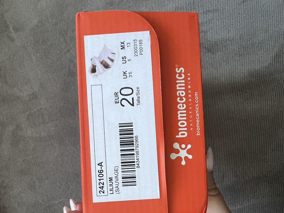 Biomecanics номер 20 лилави сандали