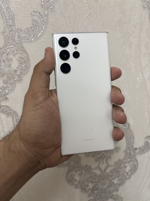 Samsung S22 ultra 12x256gb
