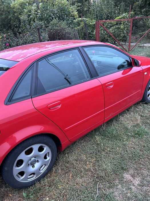 AUDI A4 0 — imagine 3