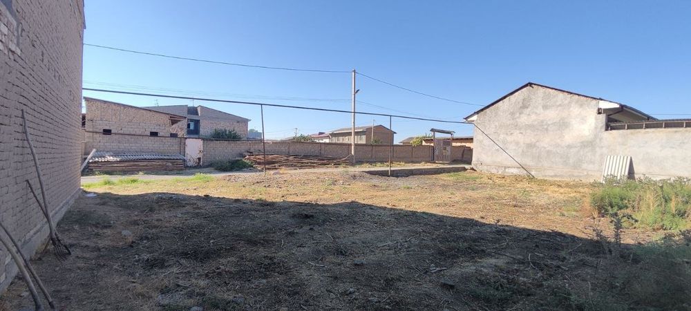 Yer sotiladi 8 sotix