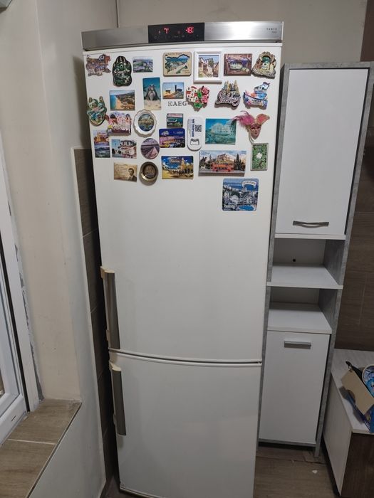 Хладилник фризер AEG