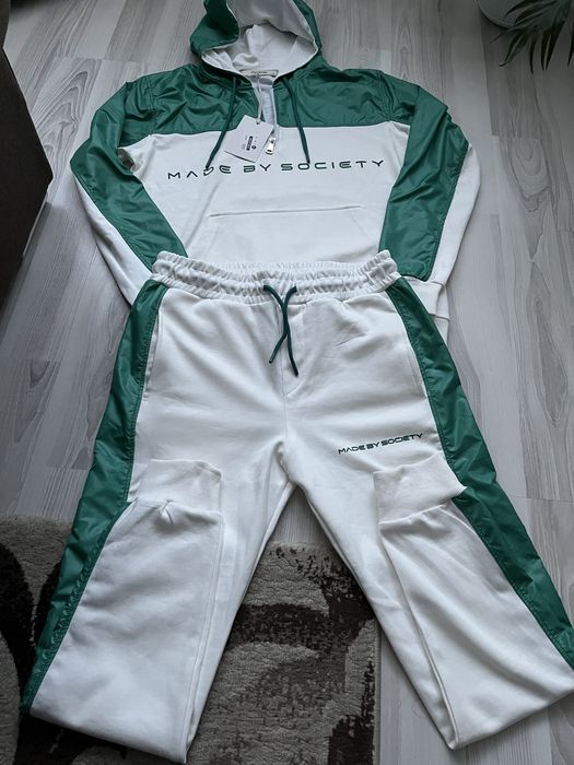 Trening Made By Society