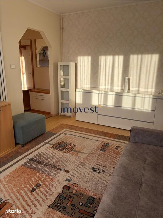 De inchiriat: Apartament cu 2 camere in zona Centrala