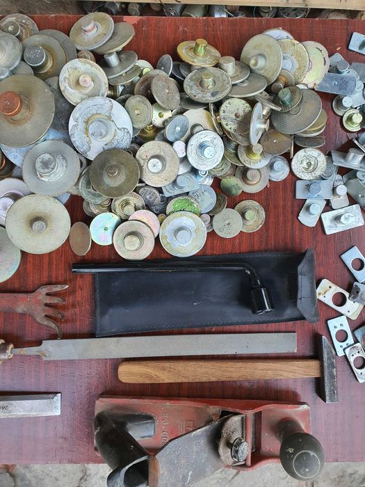 Инструменты Шайбы Магнит Зубило  Плоскагубцы Ключи