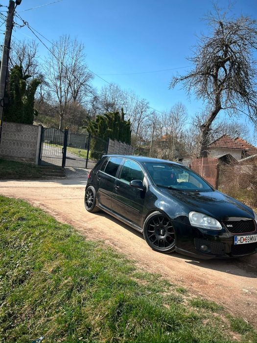 Vand / Schimb Golf 5 GTI