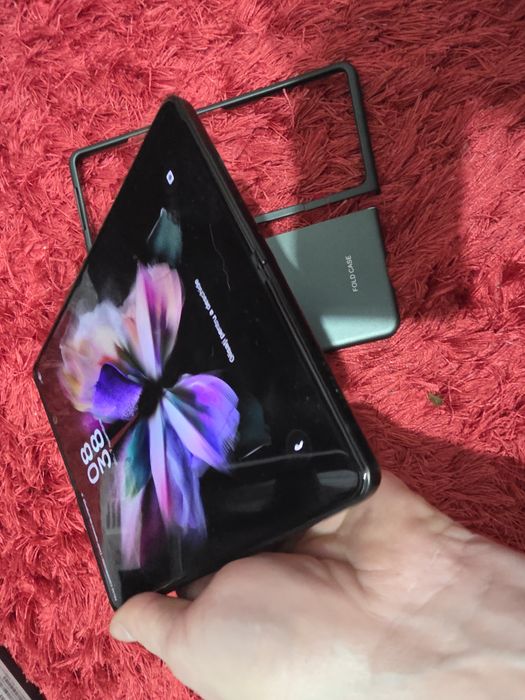 -Samsung Z Fold 3, Black, 512Gb, 12Ram, doar telefonul si o husa noua,