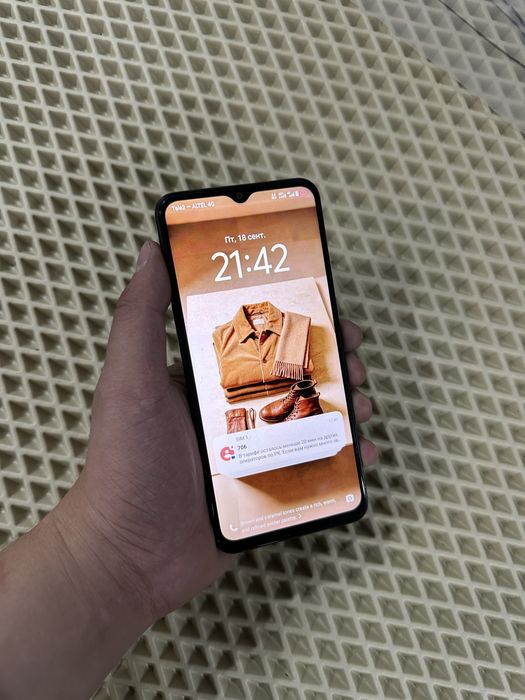 Продам Vivo Y18 128Gb