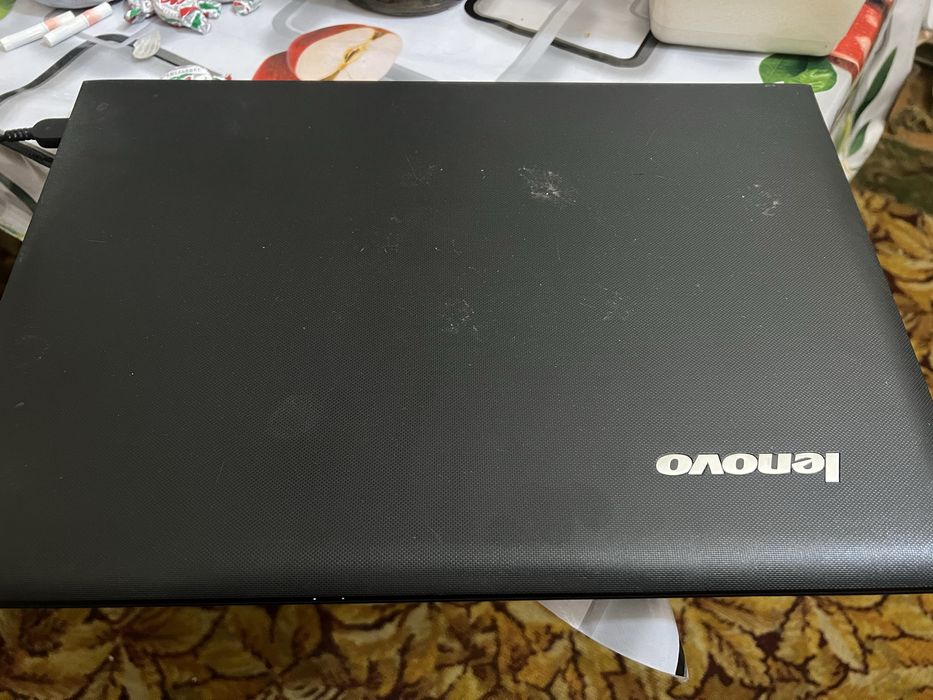 Продам офисный ноутбук lenovo