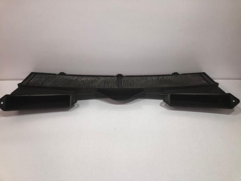 Difuzor captare aer BMW Seria 3 E92