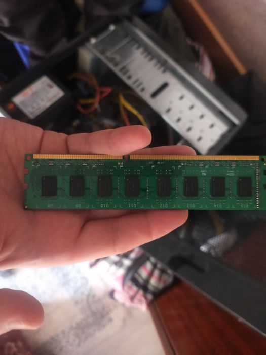 ОЗУ ddr 3  - - -