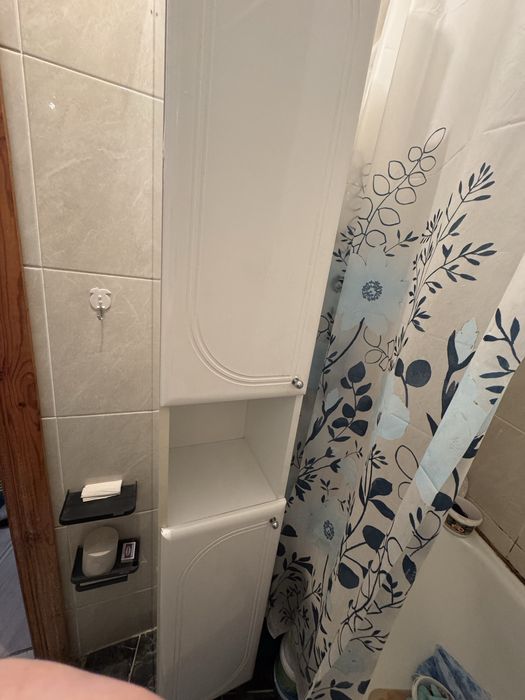 Настенный шкаф хороший