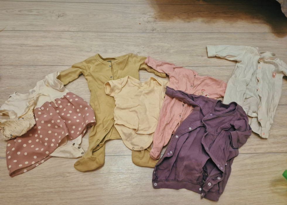 Пакет вещей на девочку 0-6, 6-9 месяцев