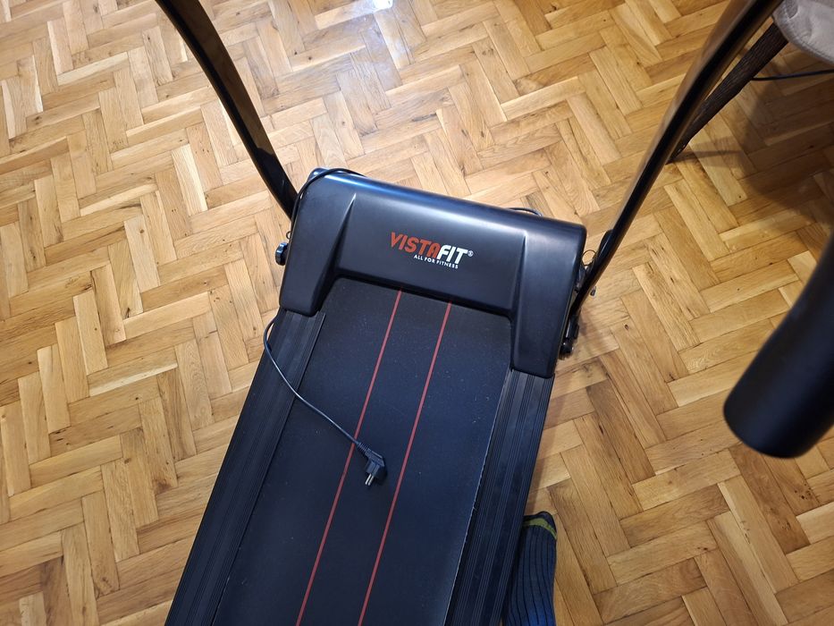 Бягащата пътека Vista Fit TS5205 (TS 5205).