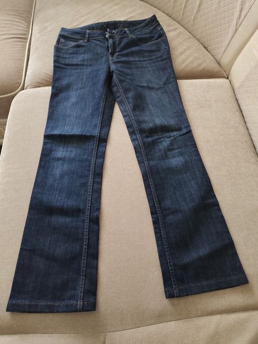 Продам женские Джинсы