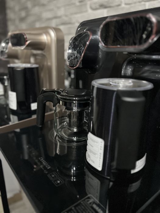 Куллер от мирового бренда Aiwa с чайником