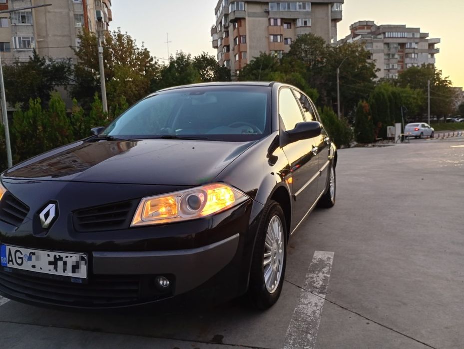 RENAULT Megane