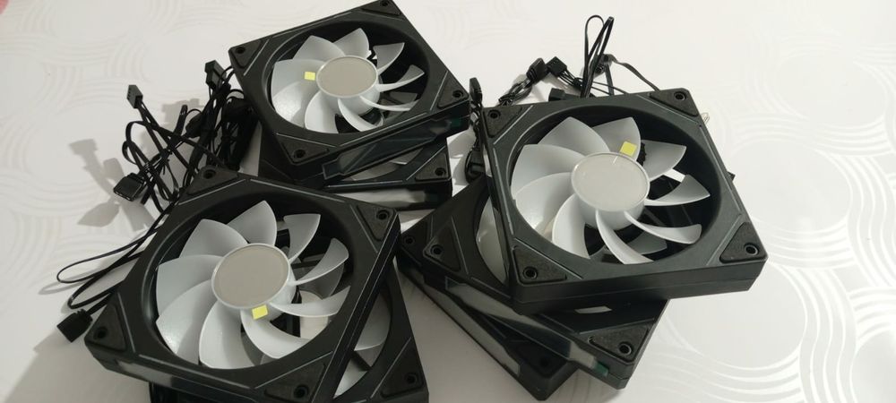 Продаю 7шт. кулеров Prism 4 Pro
