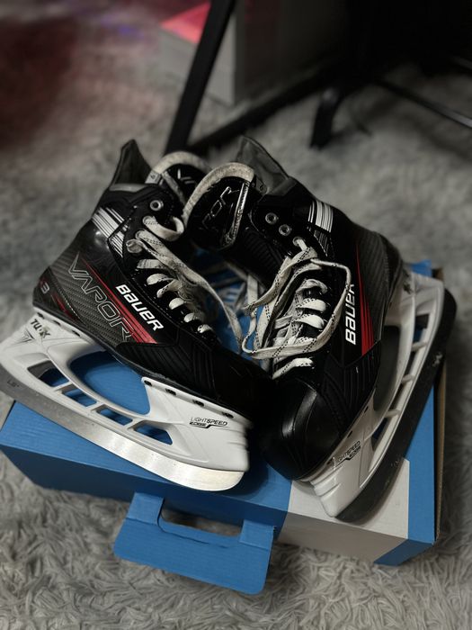 Продам коньки BAUER VAPOR 3x