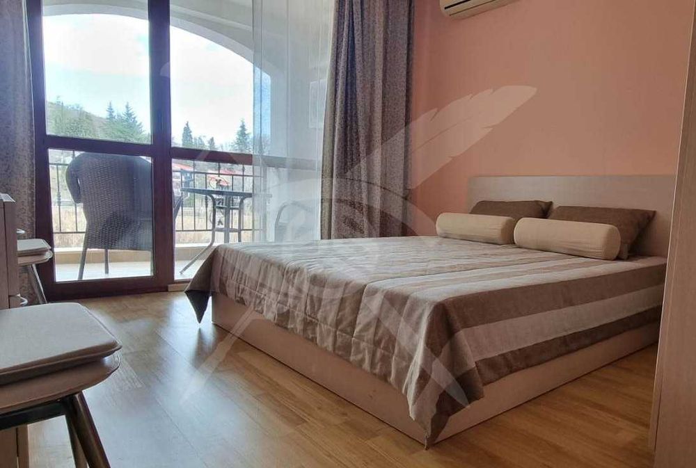 Продава се Тристаен апартамент в к.к. Елените - 124 кв.м за 412 €/кв.м - Снимка #1