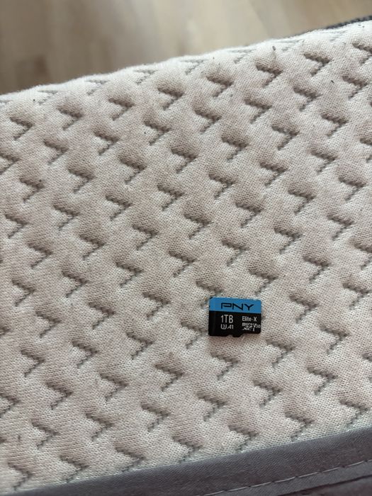 Vand card micro SD 1 Tb