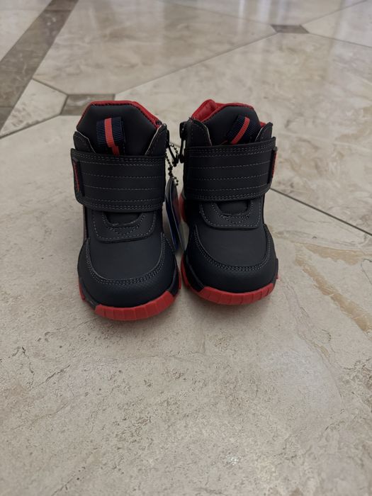 Ботинки демисезонные