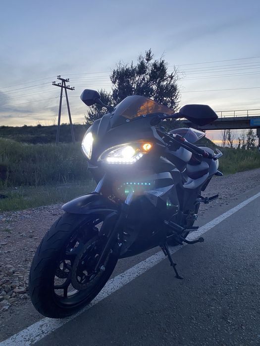 мотоцикл skyline R11