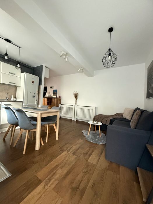 Apartament de inchiriat