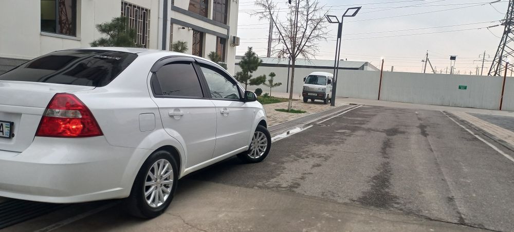 Продаю Nexia 3 .Машина своя