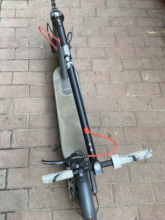 Trotinetă electrică AOVOPRO M365 modificată – 31 km/h, 900 km
