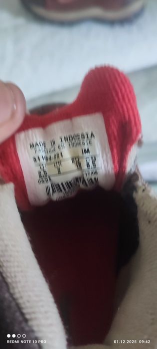 Оригинални детски зимни боти Nike, размер EU 18.5 / UK 2 / US 2.5 / CM