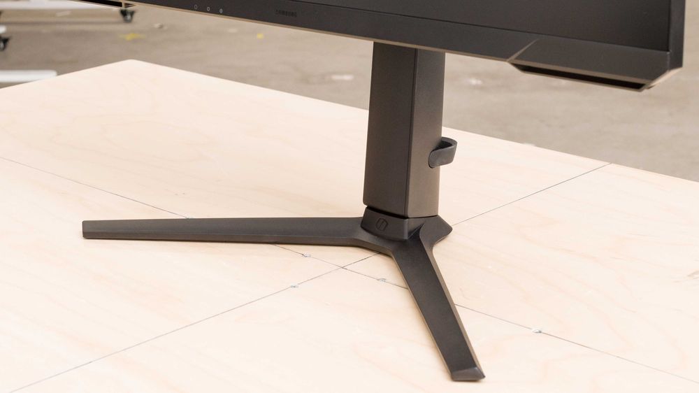 Чисто нов монитор: Samsung Odyssey G7 S28BG700EP