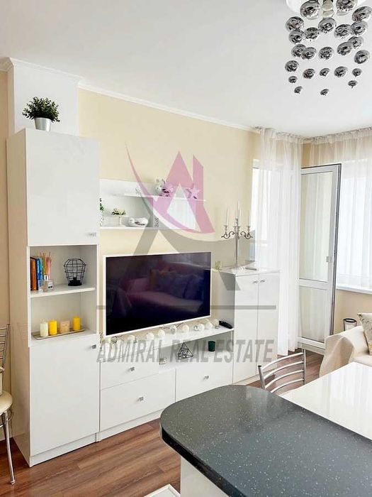 Дава се под наем Двустаен апартамент в Варна, Кайсиева градина - 60 кв.м за 562 € - Снимка #1