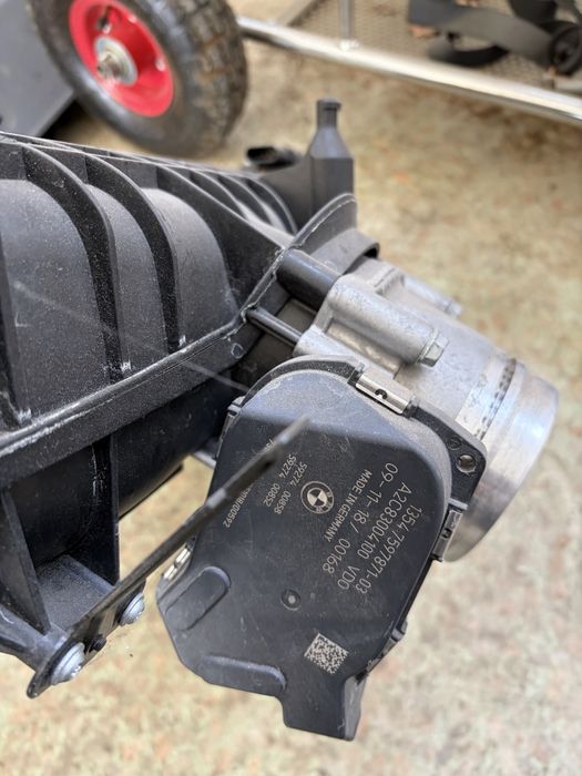 Всмукателен колектор Bmw m3 m4 S55