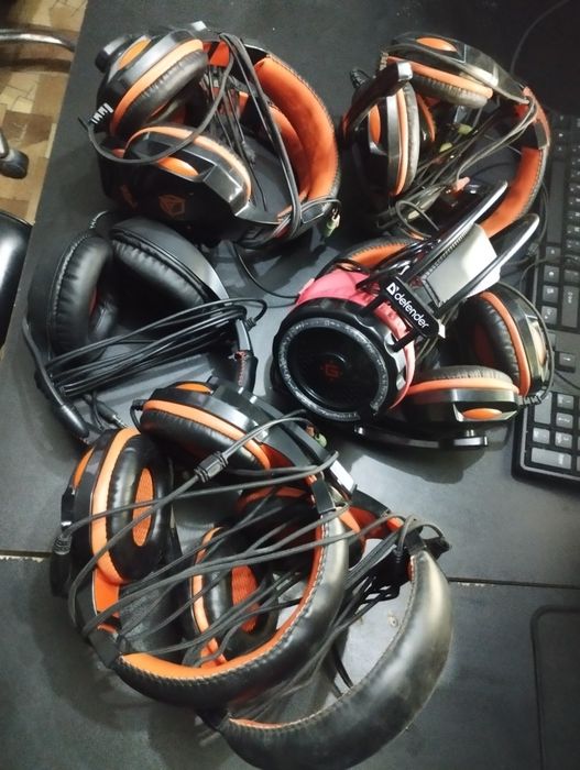 Наушник оптом слотом 10шт от игрвого клуба