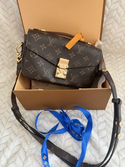 Дамска чанта нова